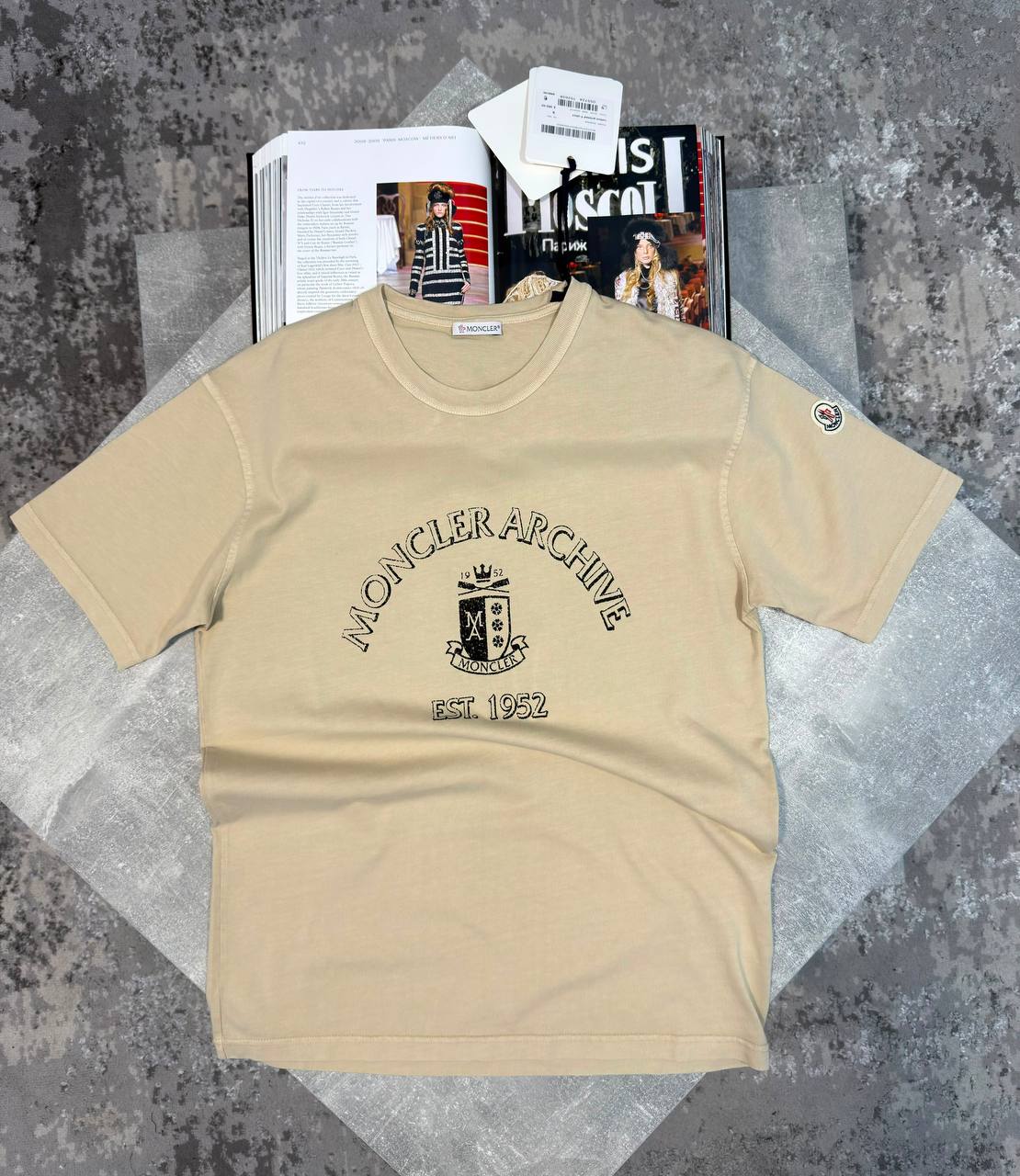 Moncle Tshirts aj1007