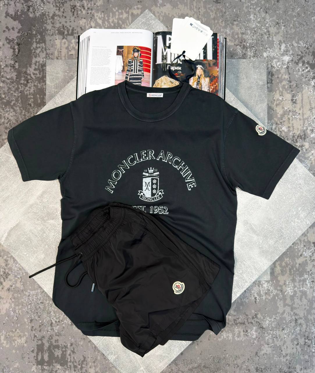 Moncle Shorts Set aj1007