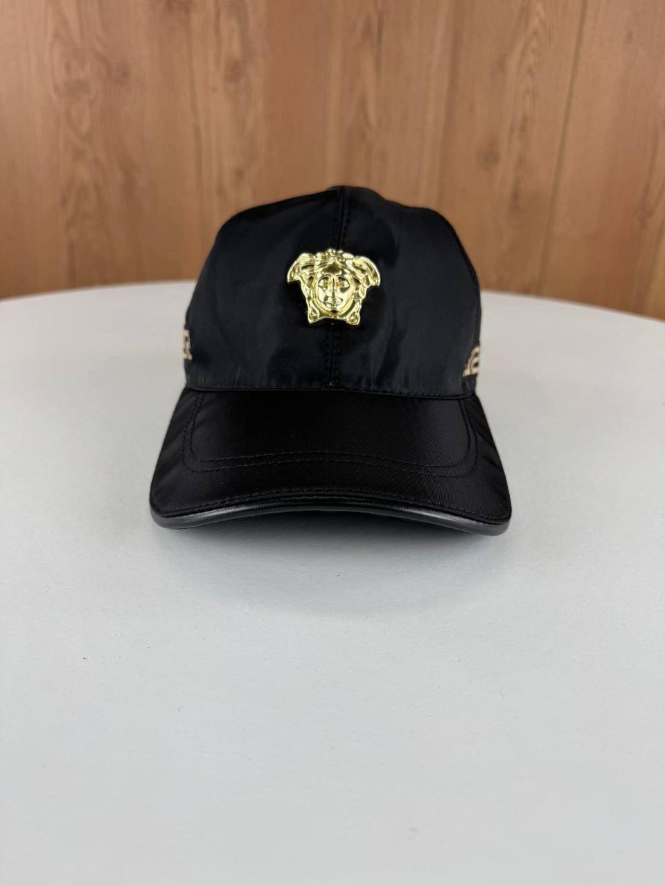 Versac cap jj1107