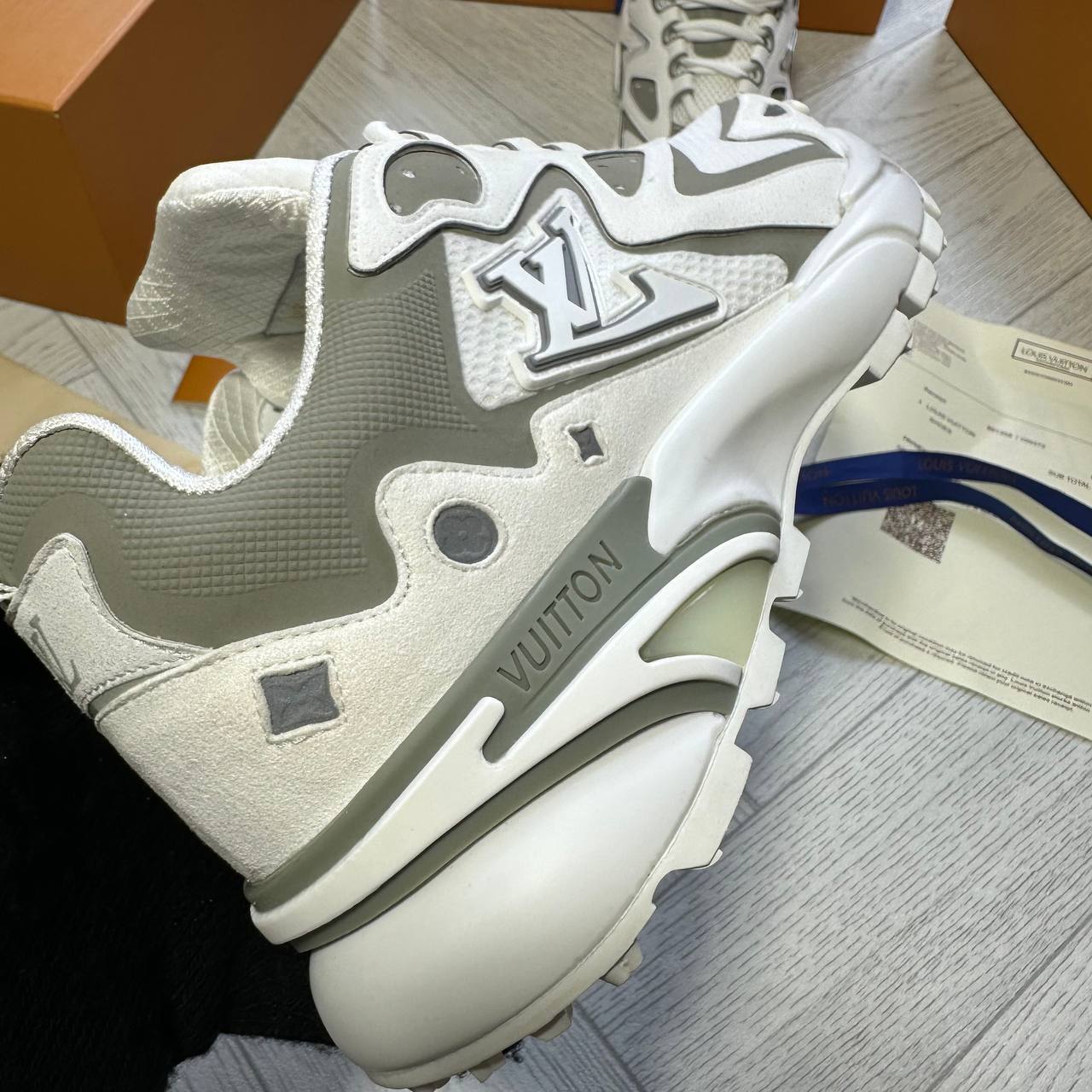SUPERCLI QUALITY LVE SHOES to2209