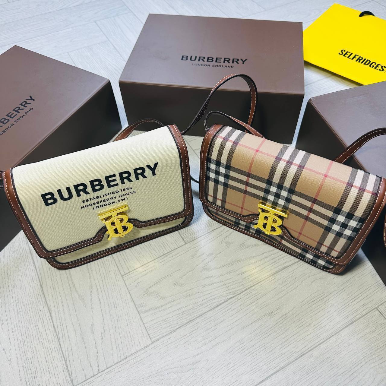 CLON QUALITY BURBERR BAG WITH BOX to1207