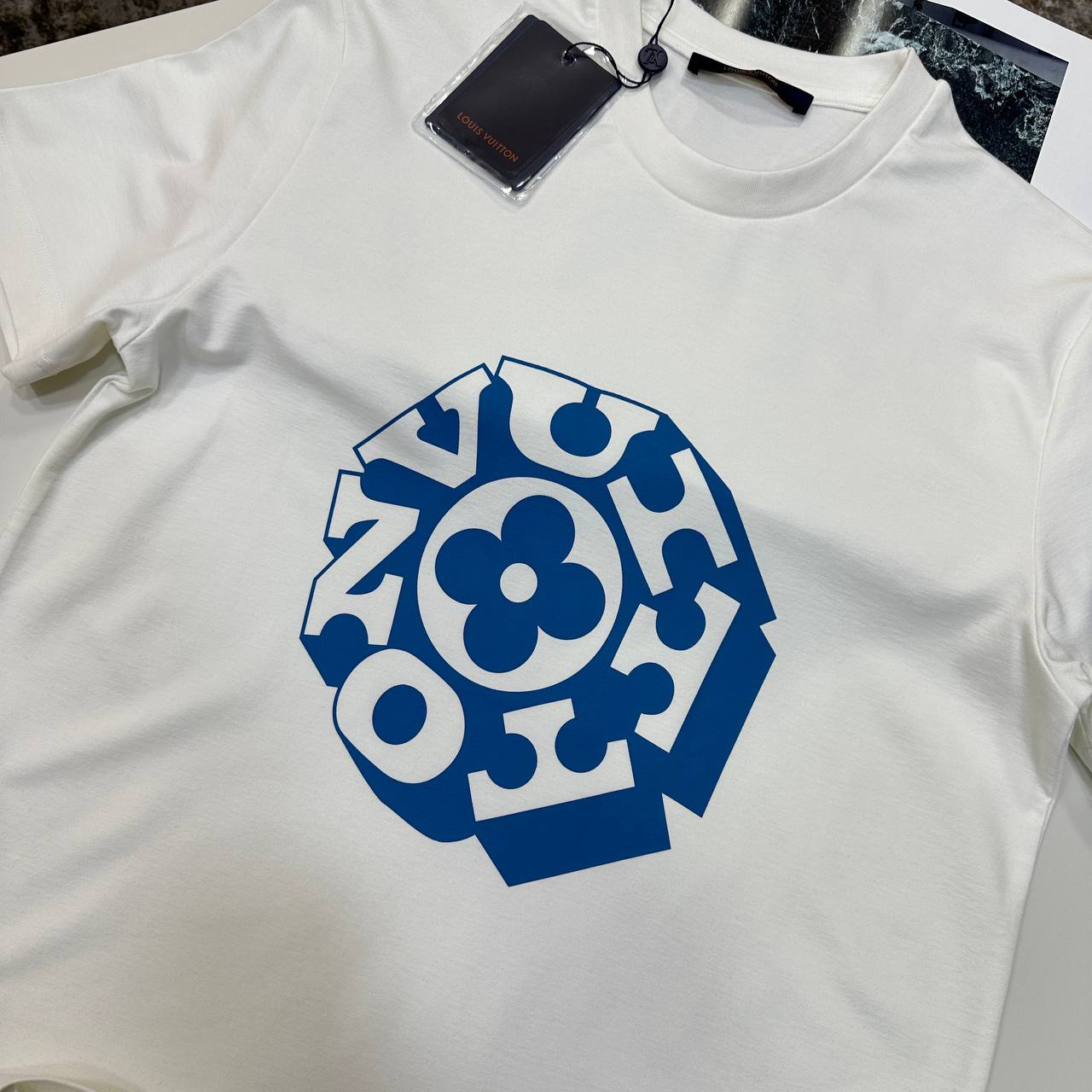 Top quality Lv T-shirt ha0804