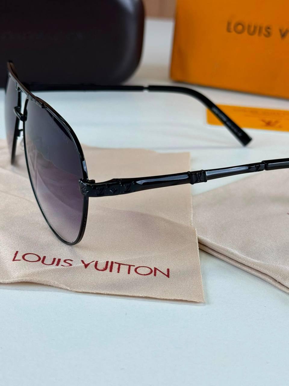 Loui vuitt sunglasses jj1607