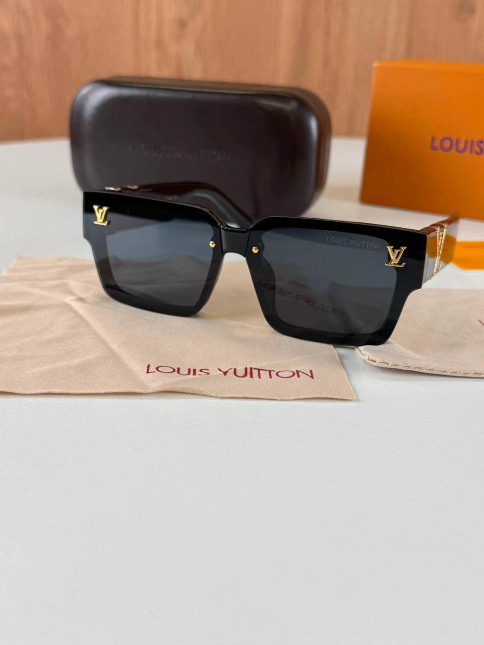 Loui vuitt sunglasses jj1607