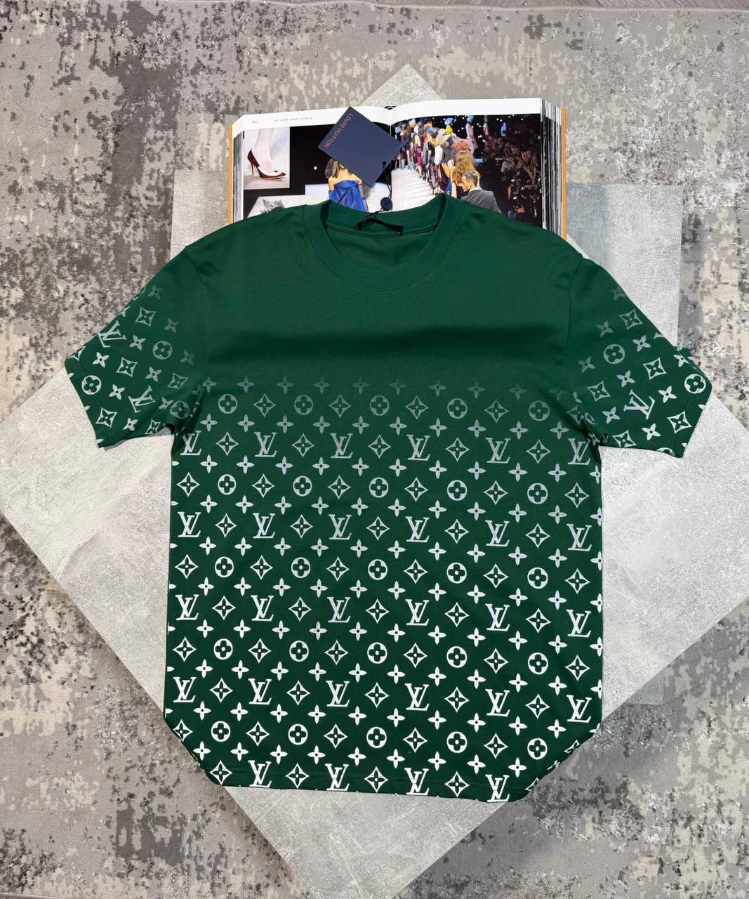 LV Tshirt aj0904