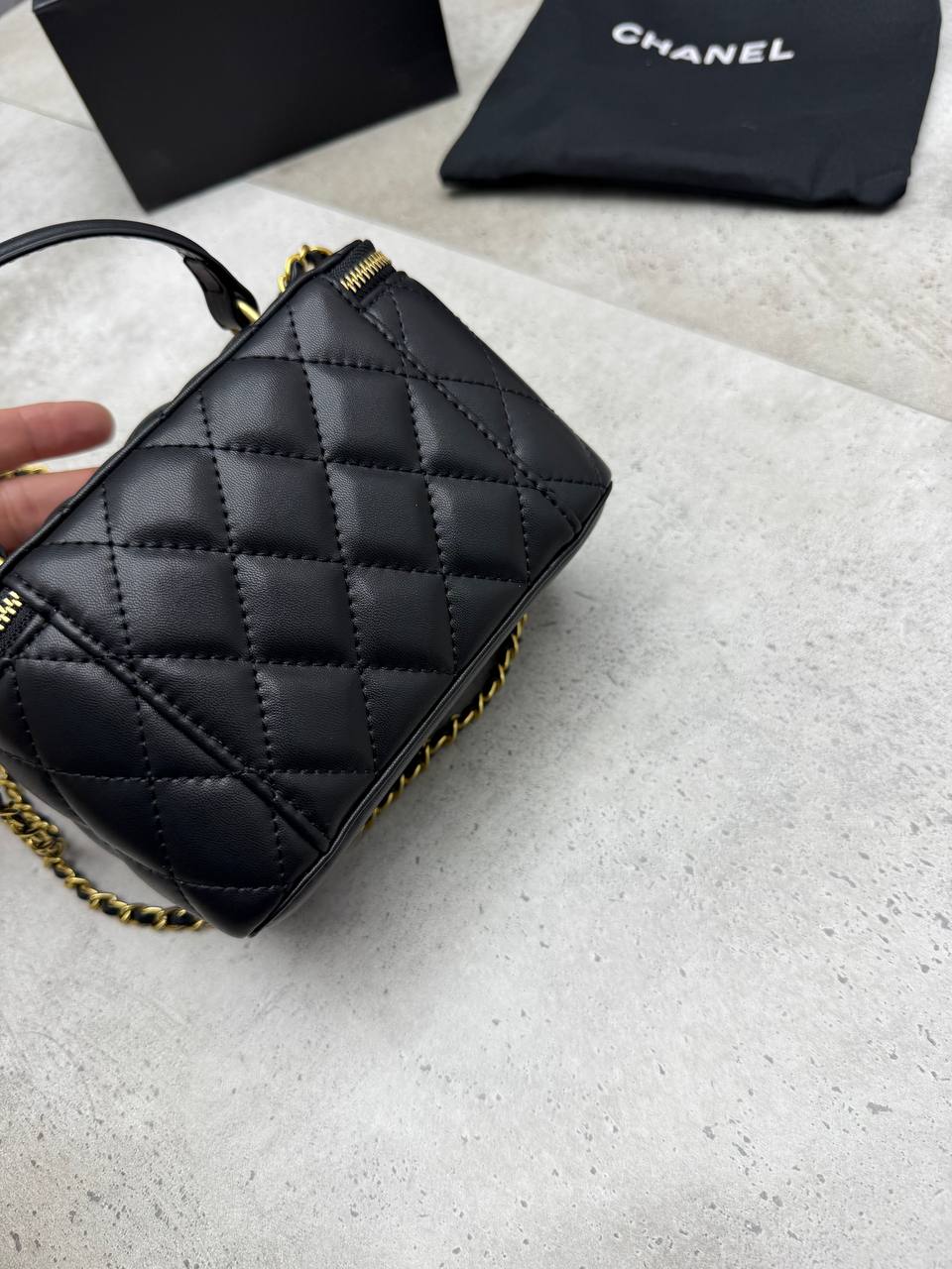 WOMENS CHANE BAG COME WITH BOX ETC am1707