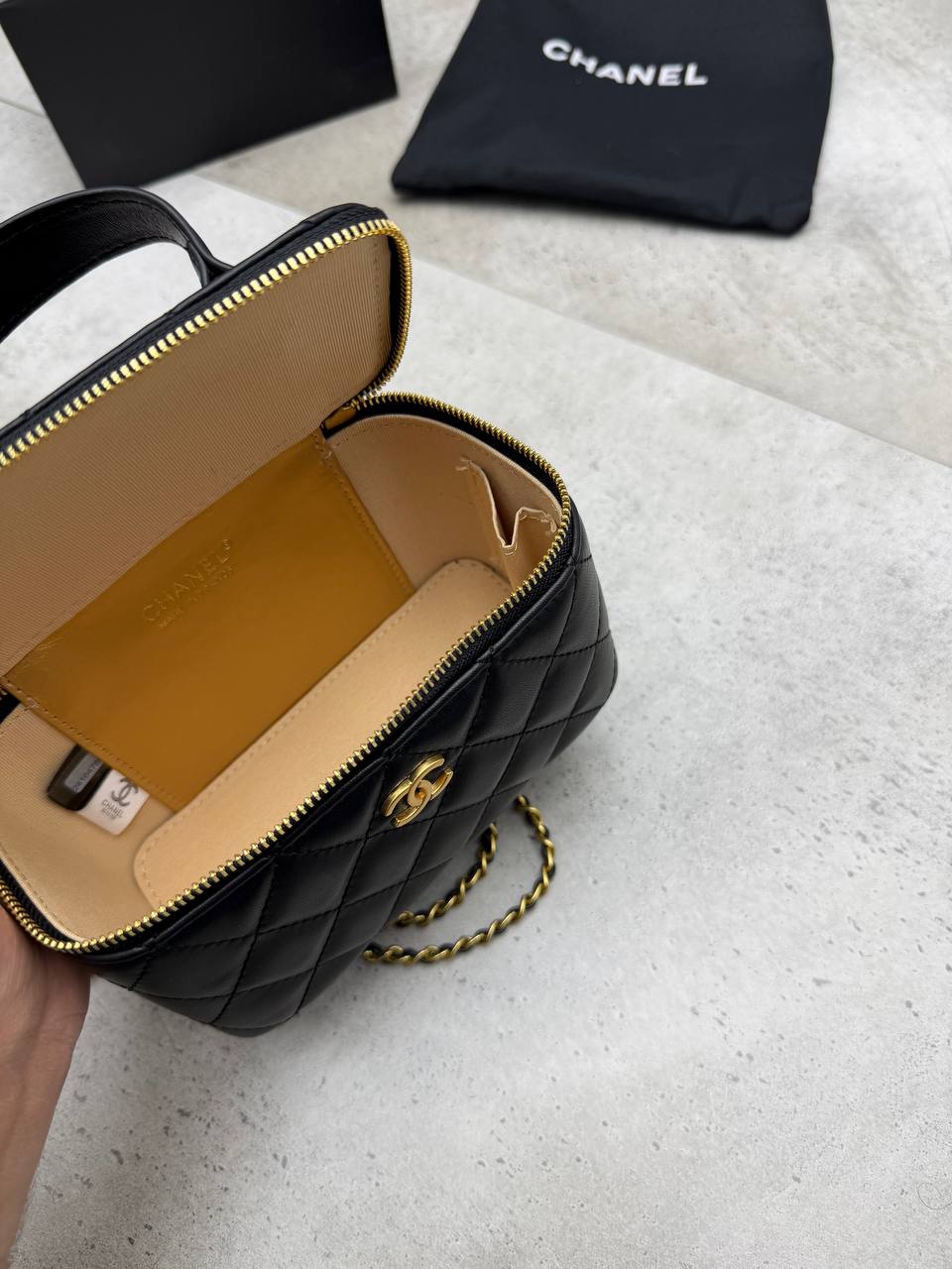 WOMENS CHANE BAG COME WITH BOX ETC am1707