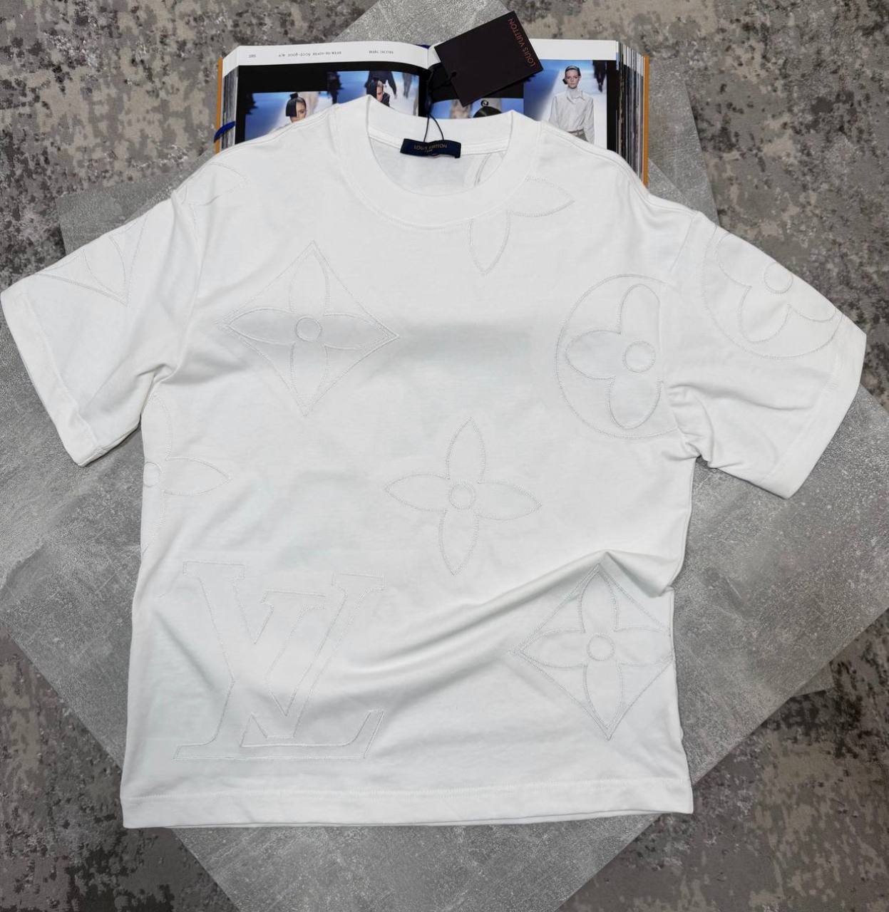 Superclon LV Tshirt aj1707
