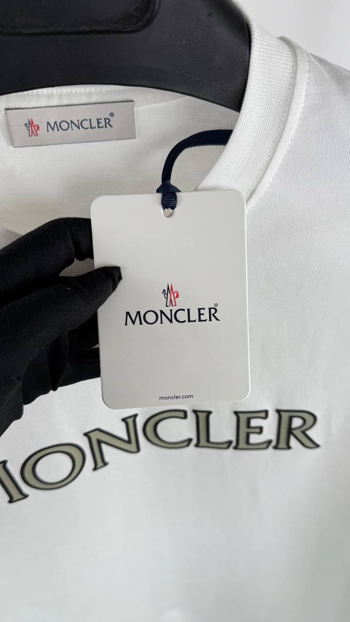 Moncle jj1807