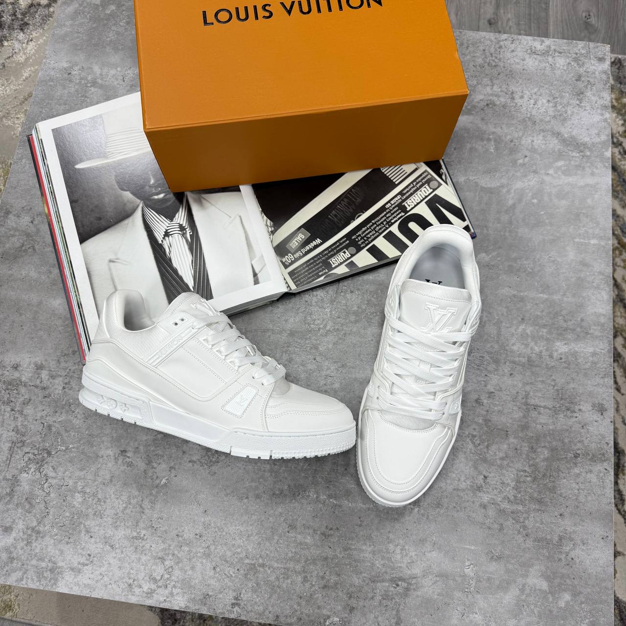 HIGH END LV SNEAKERS TRAINERS WITH FULL PACKAGING ETC jay0208