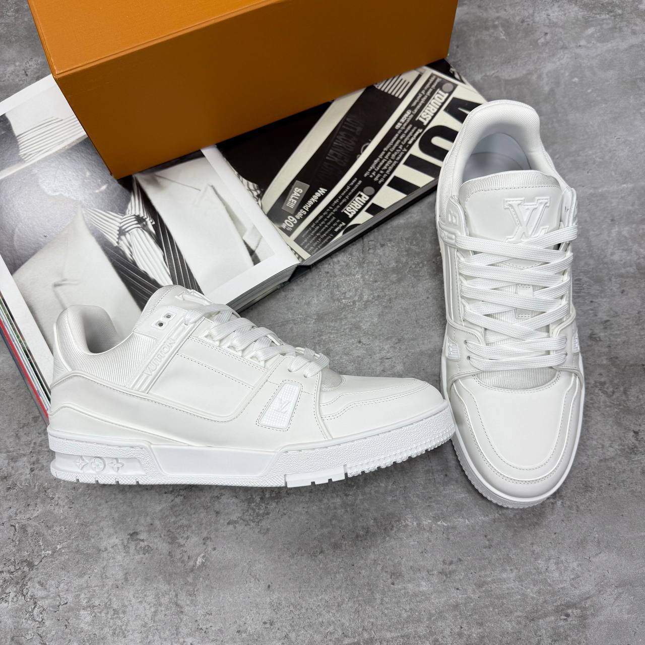 HIGH END LV SNEAKERS TRAINERS WITH FULL PACKAGING ETC jay0208