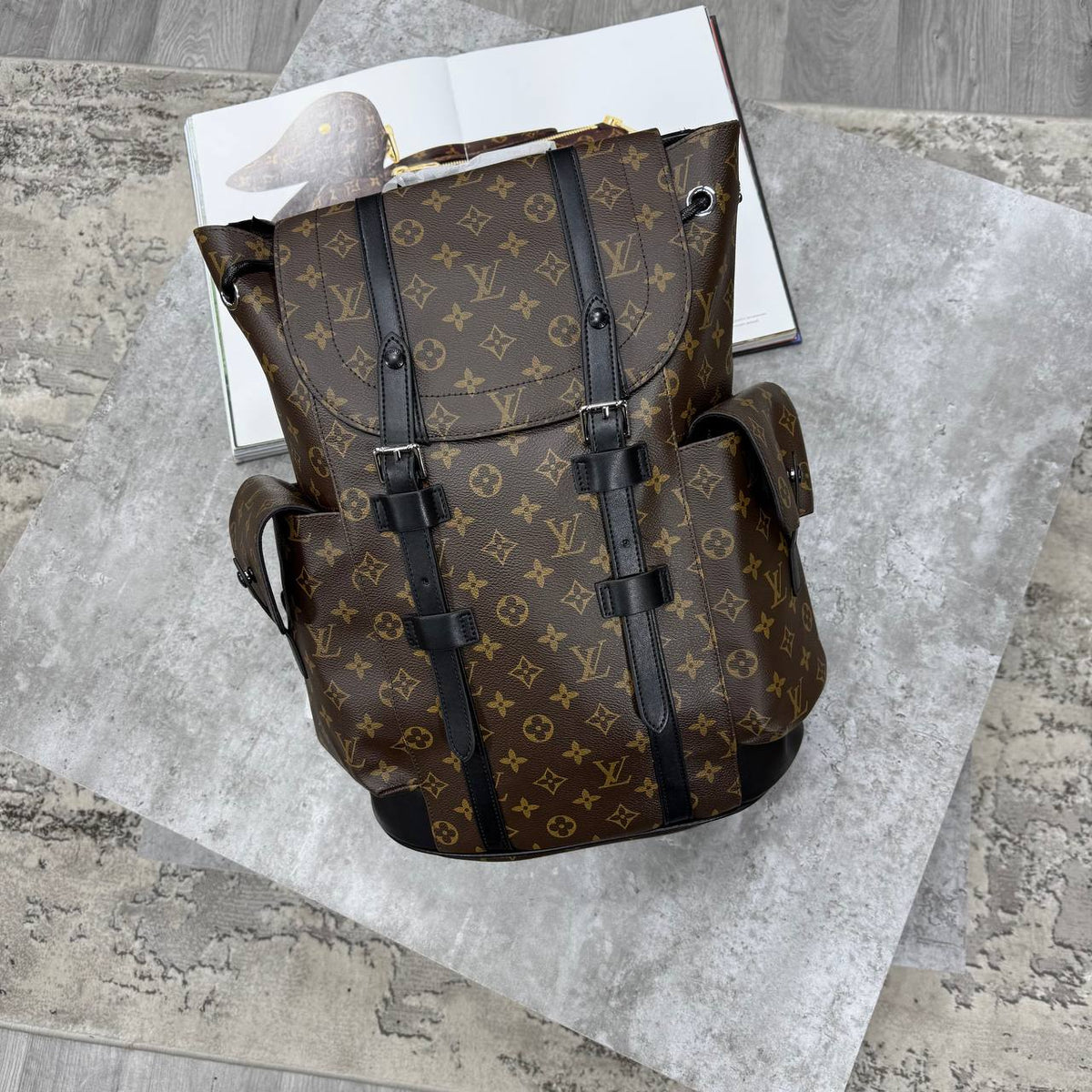 SUPER CLON LV BACKPACK 🎒 jay1809