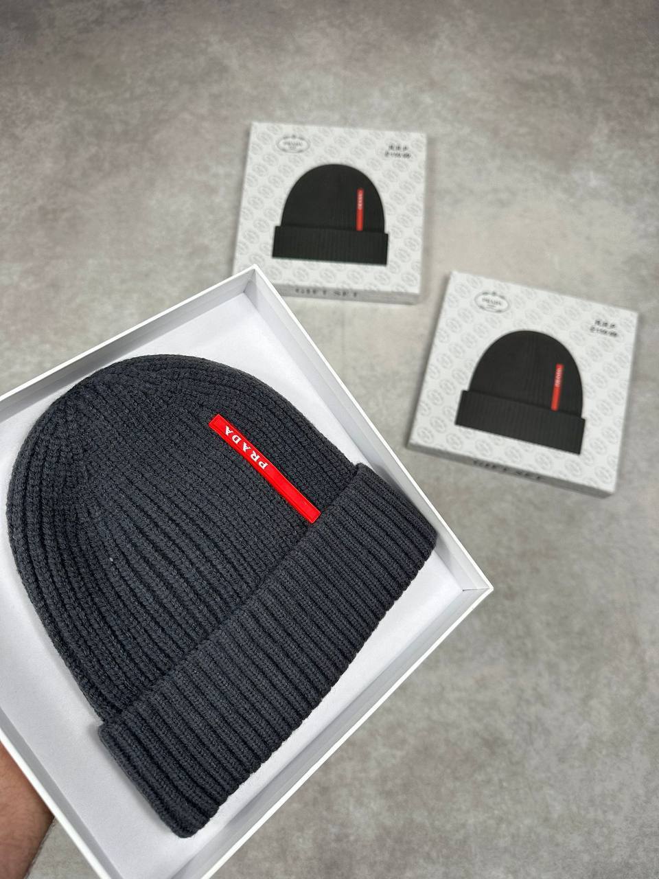 PRAD  HAT COME WITH BOX am2808