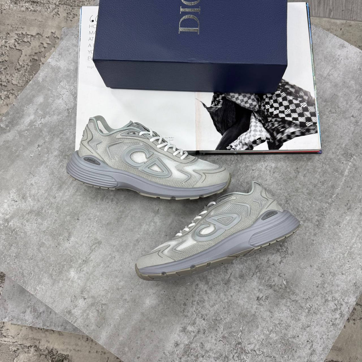 HIGH END  DIO B30 COUNTDOWN SNEAKERS FULL PACKAGING ETC jay1109