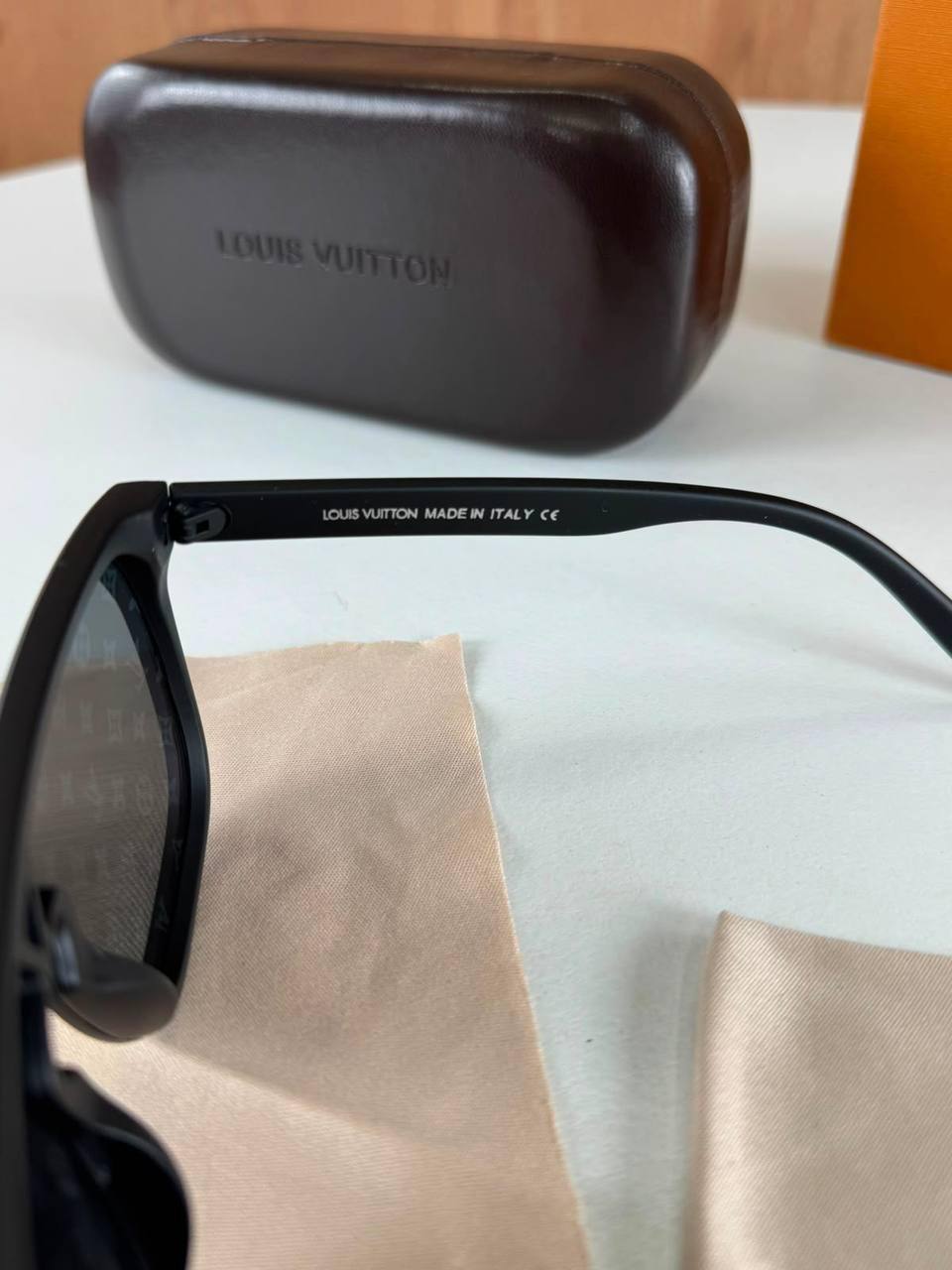 Loui vuitto sunglasses jj2207