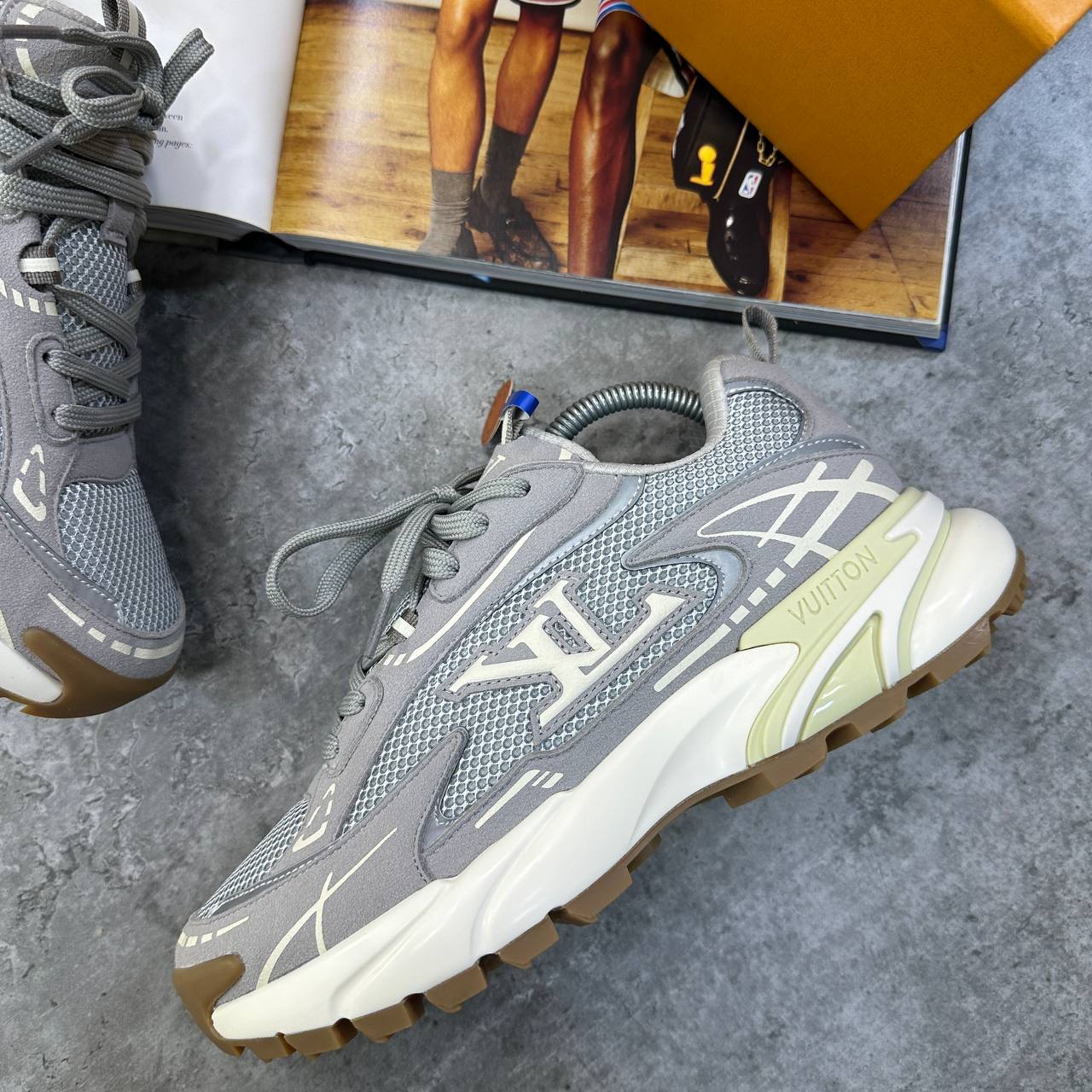 Superclon quality Lv Trainer ha2307