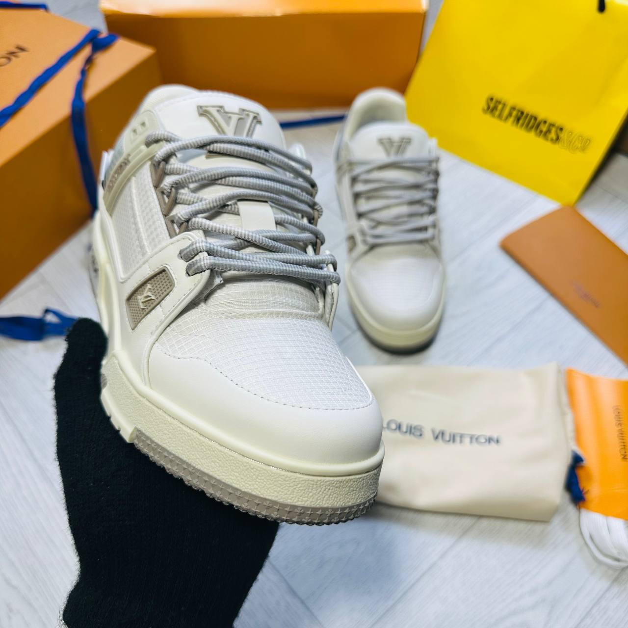 SUPERCLI QUALITY LVE SHOES to0410