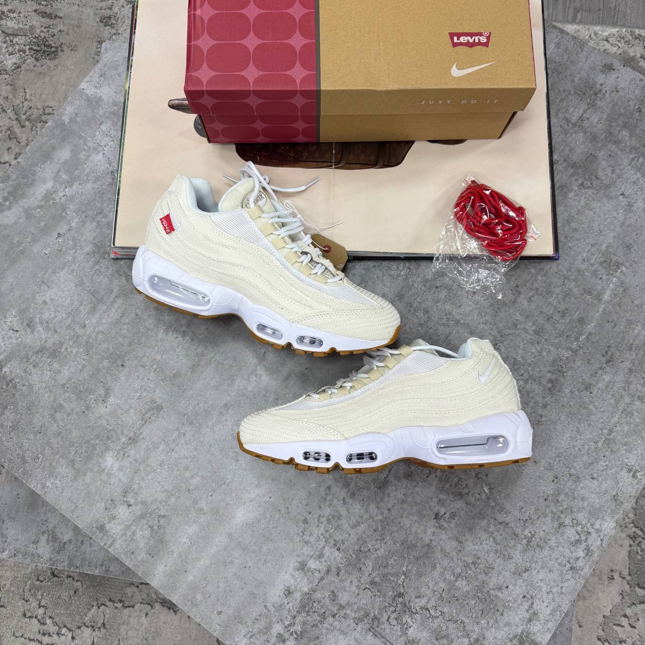 TOP QUALITY NIK 95s X LEWIS jay2407