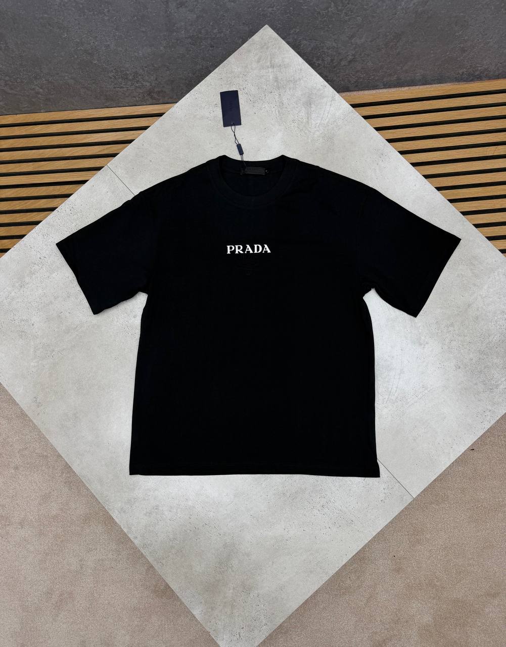 PRAD TEE am2707