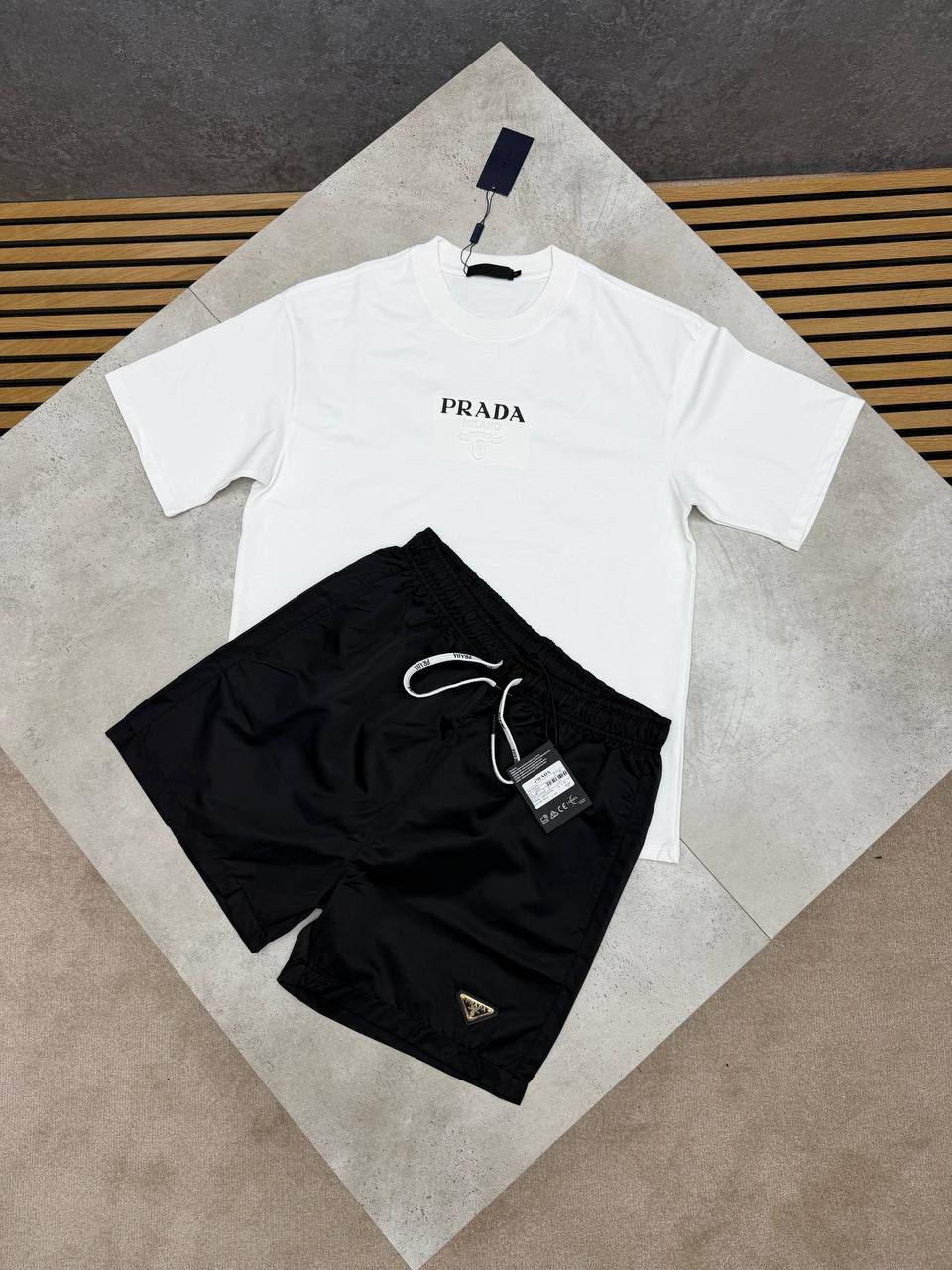 PRAD TEE set am2707