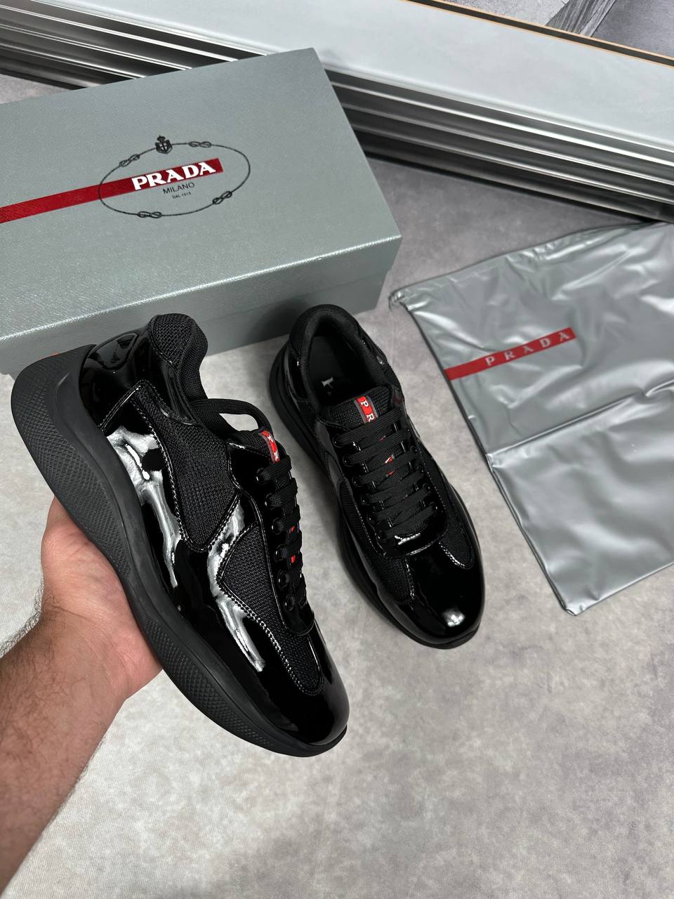 SUPER CLI PRADI TRAINERS COME WITH BOX ETC am0810