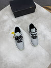 MENS ON CLOUD TRAINERS am2807