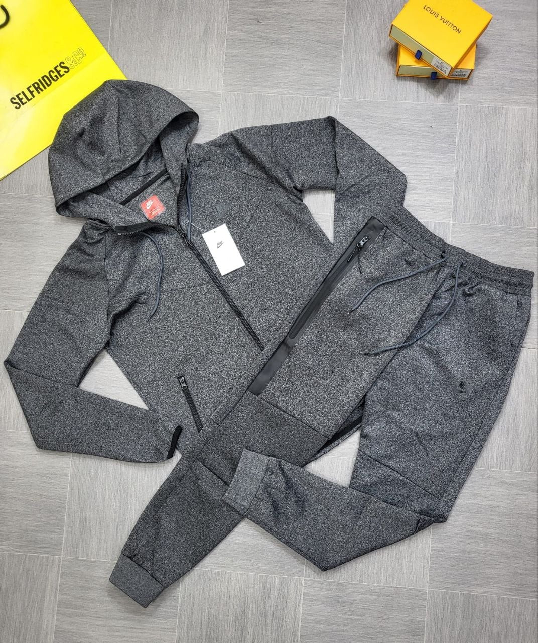 QUALITY NIK TRACKSUIT ak2807