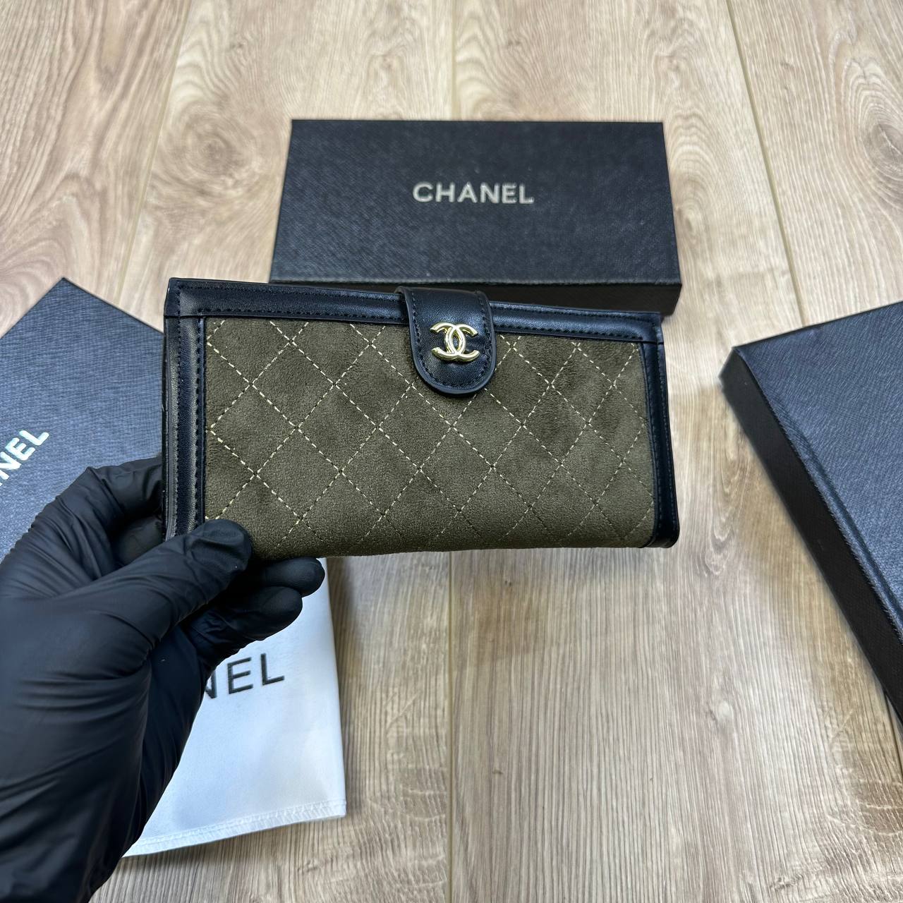 Chane women Purse with box to3107