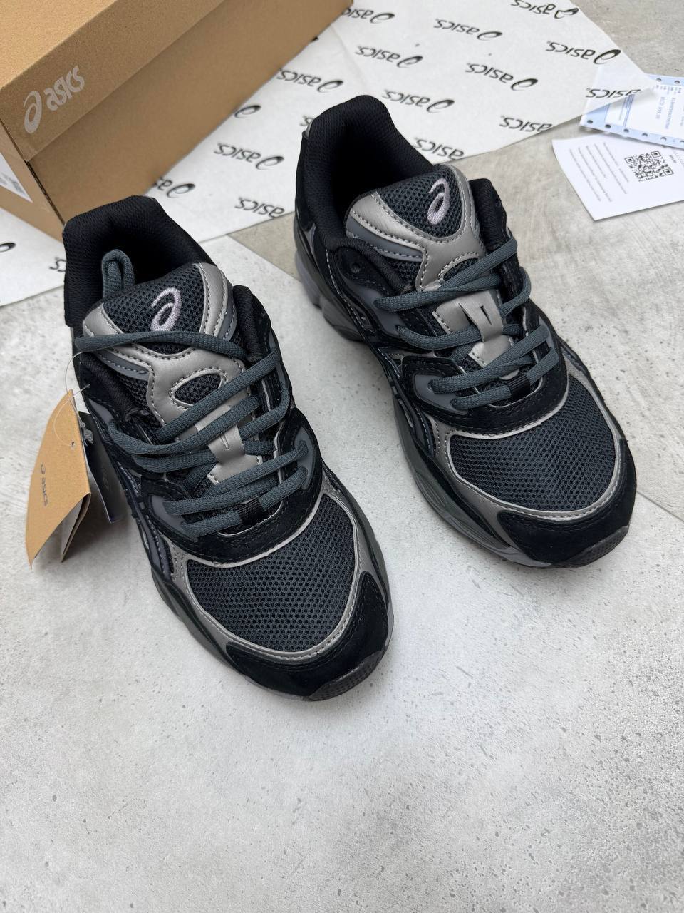 MENS ASIC GEL TRAINERS am0108