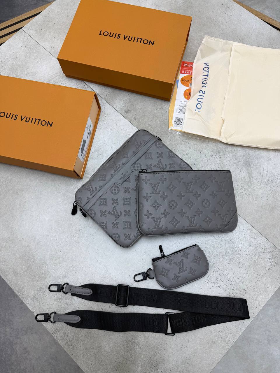 SUPER CLON LV TRIO BAGS COME WITH BOX ETC am2009