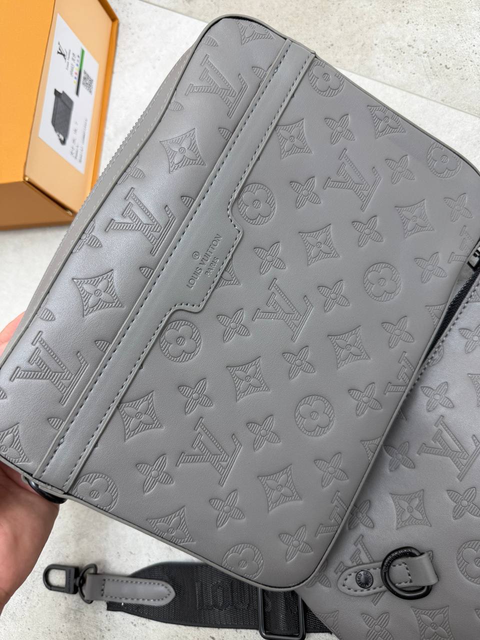 SUPER CLON LV TRIO BAGS COME WITH BOX ETC am2009