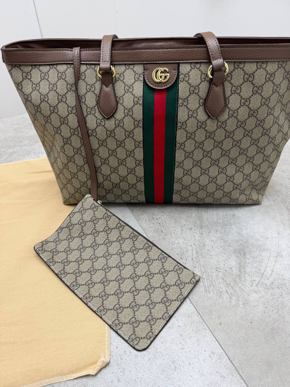 SUPER CLON  WOMENS GUCC BAG COME  WITH BOX ETC am0108