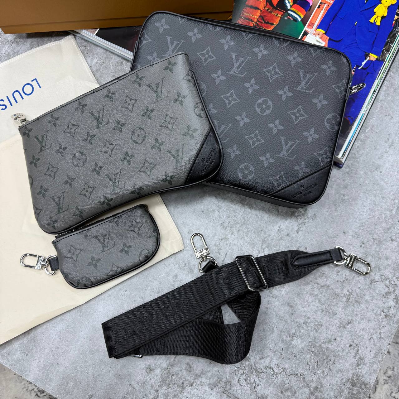 SUPER CLON LV TRIO MESSENGER BAG WITH FULL PACKAGING ETC jay2406