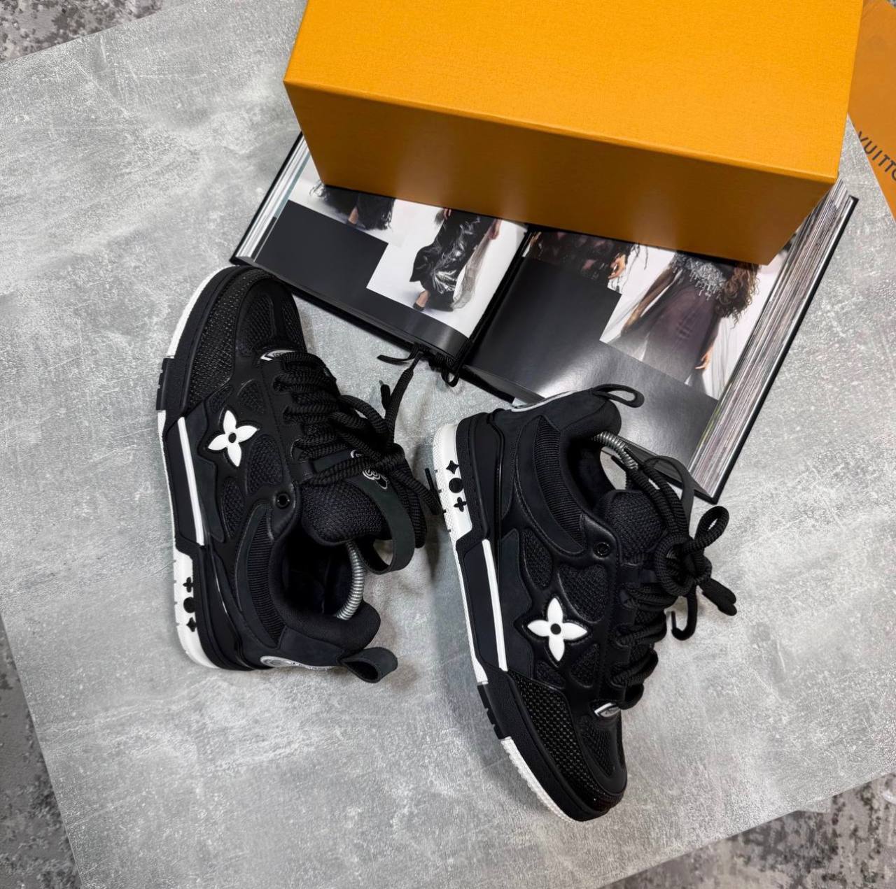 LV Skates aj3107