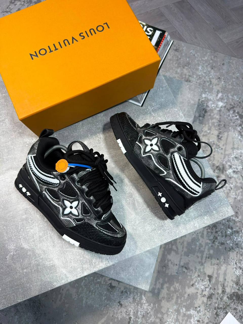 LV Skates aj3107
