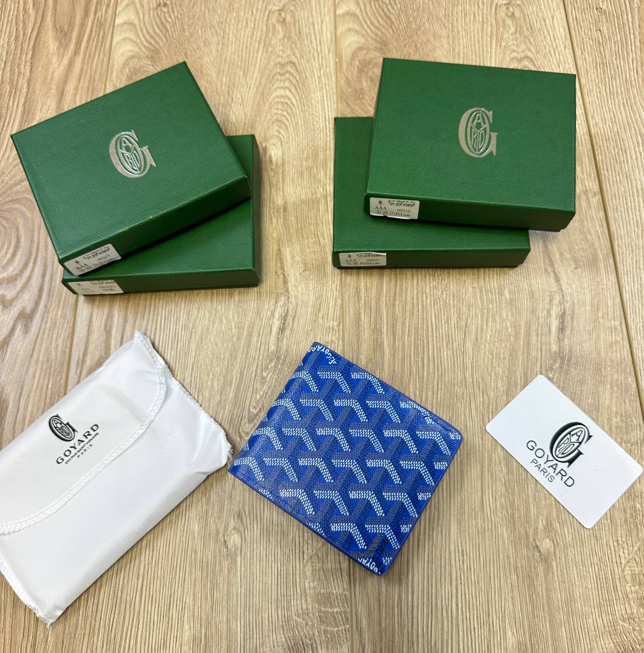 Goyar men’s Wallet Comes with boxes to0208