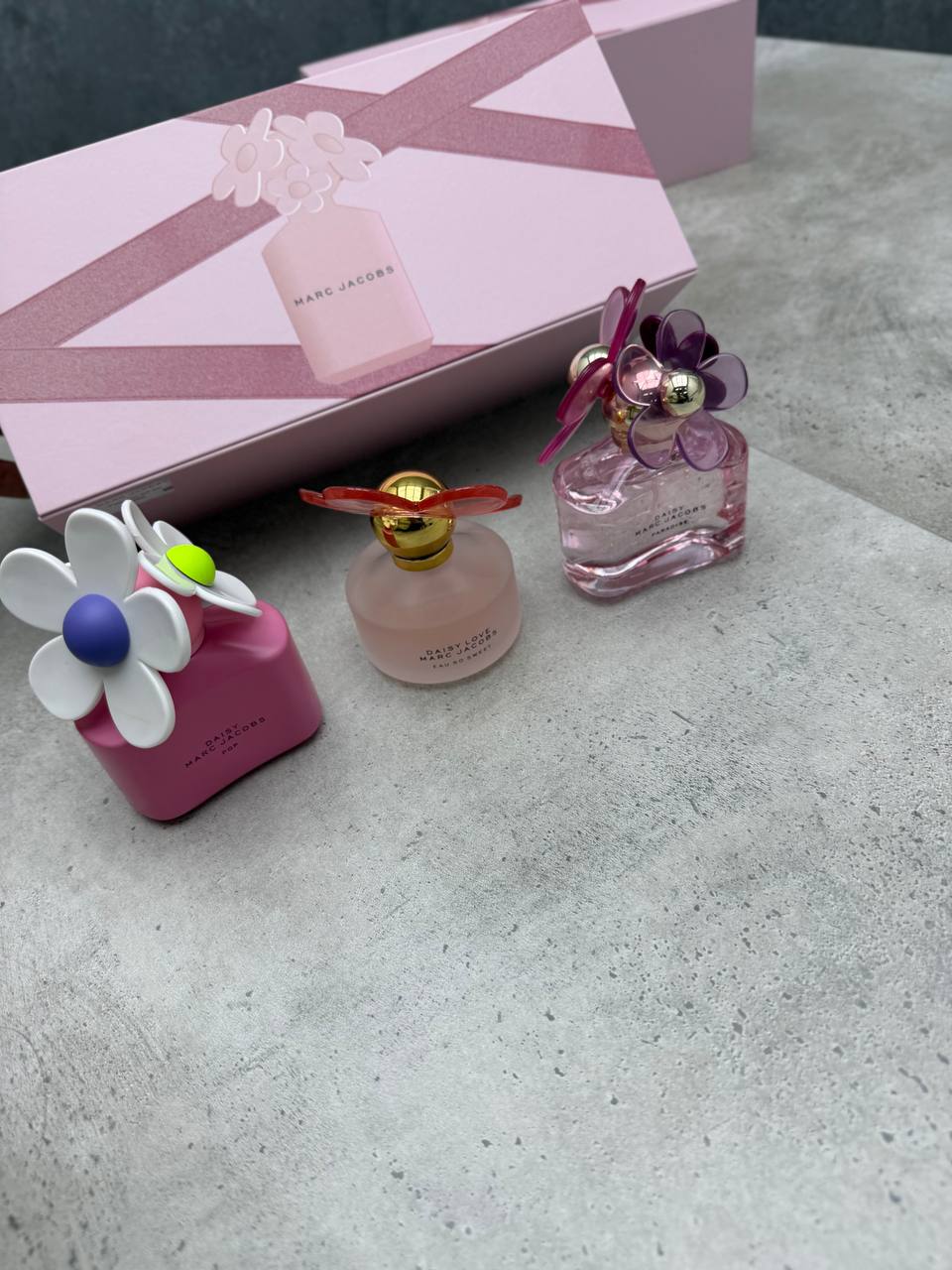 MARC JACO PERFUME SET COME WITH BOX am0308