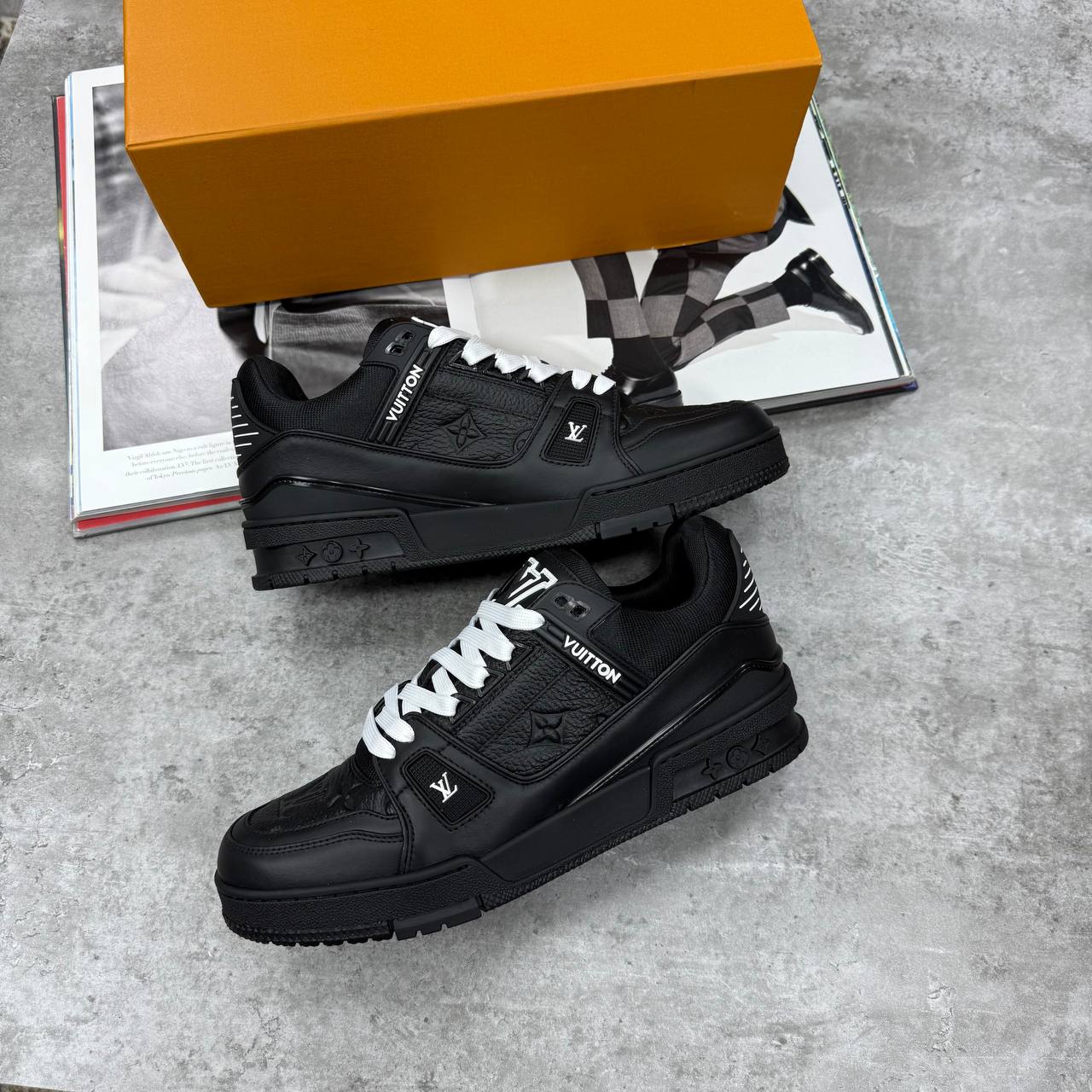 HIGH END LV SNEAKERS TRAINERS WITH FULL PACKAGING ETC jay0208