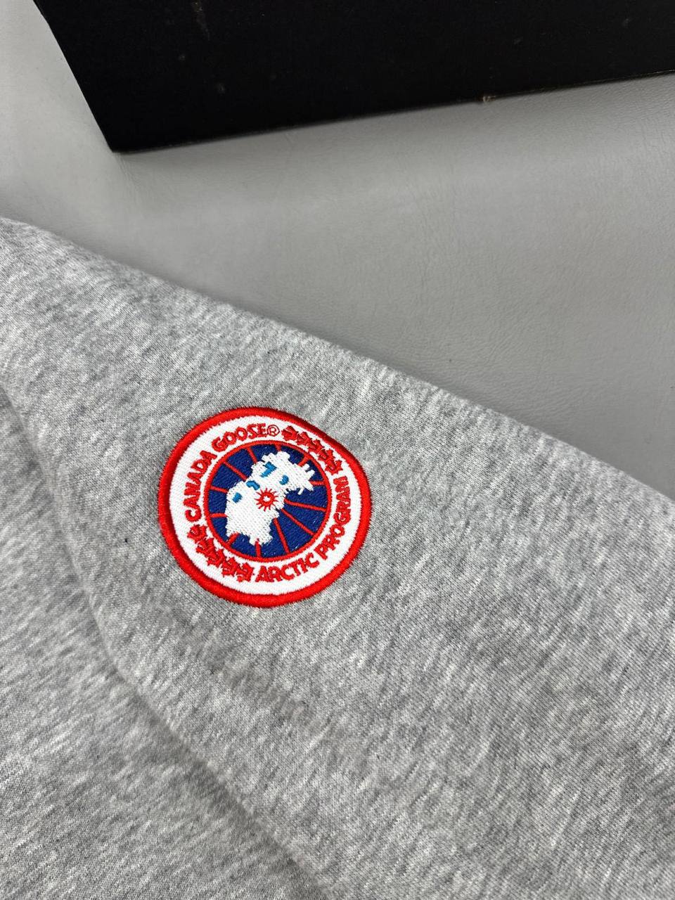 Super clon Quality Ston Island Zipup Hoodie Tracksuits Comes with box 🗃️ to0408