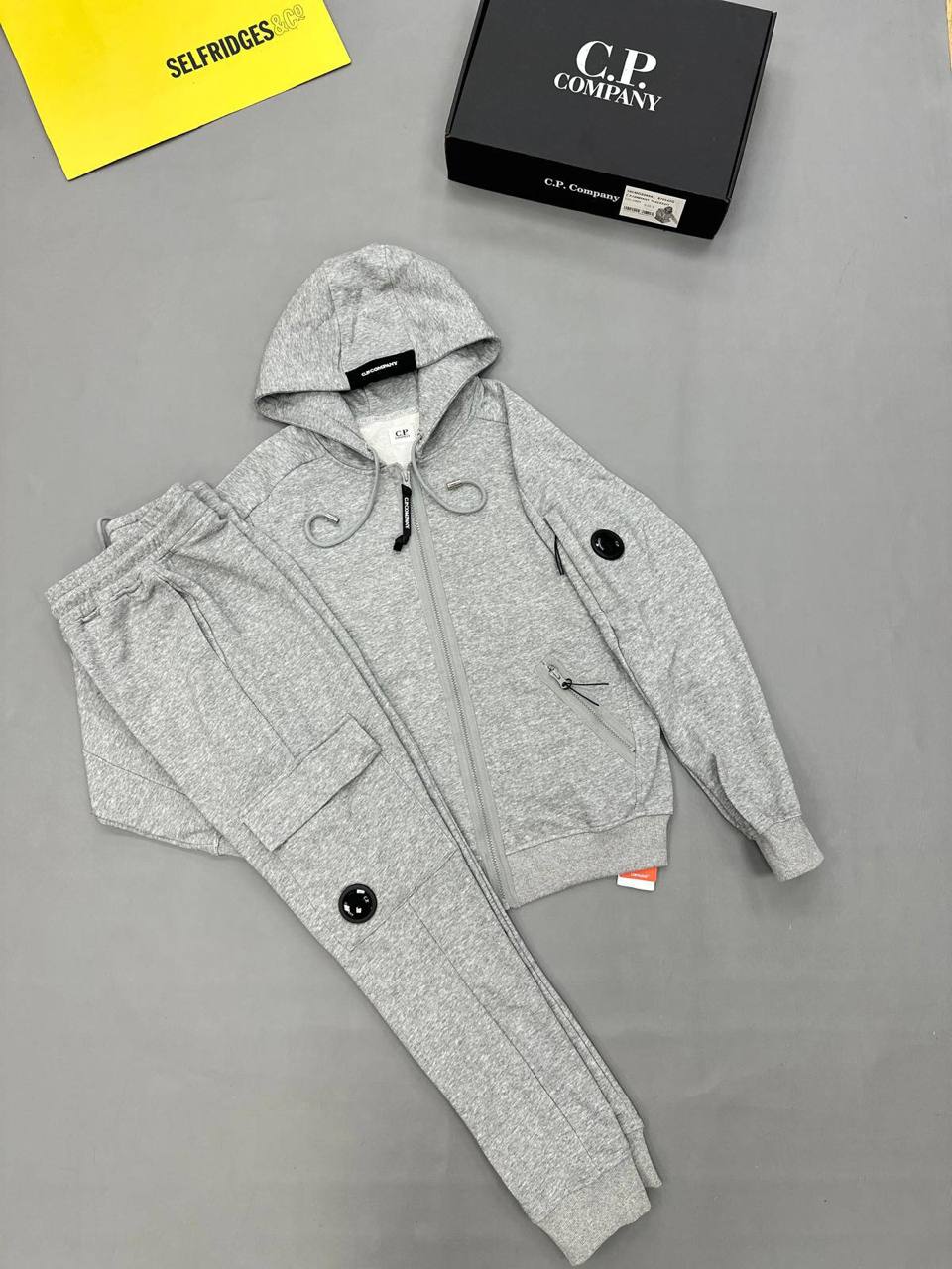 Super clon Quality Ston Islan Zipup Hoodie Tracksuits Comes with box 🗃️ to0408