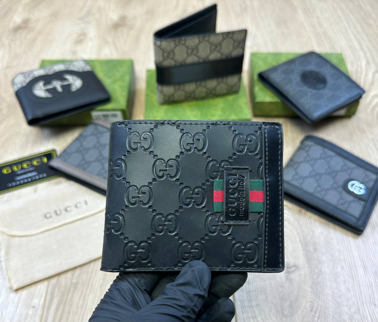 Gucci men’s Wallet Comes with boxes to0408