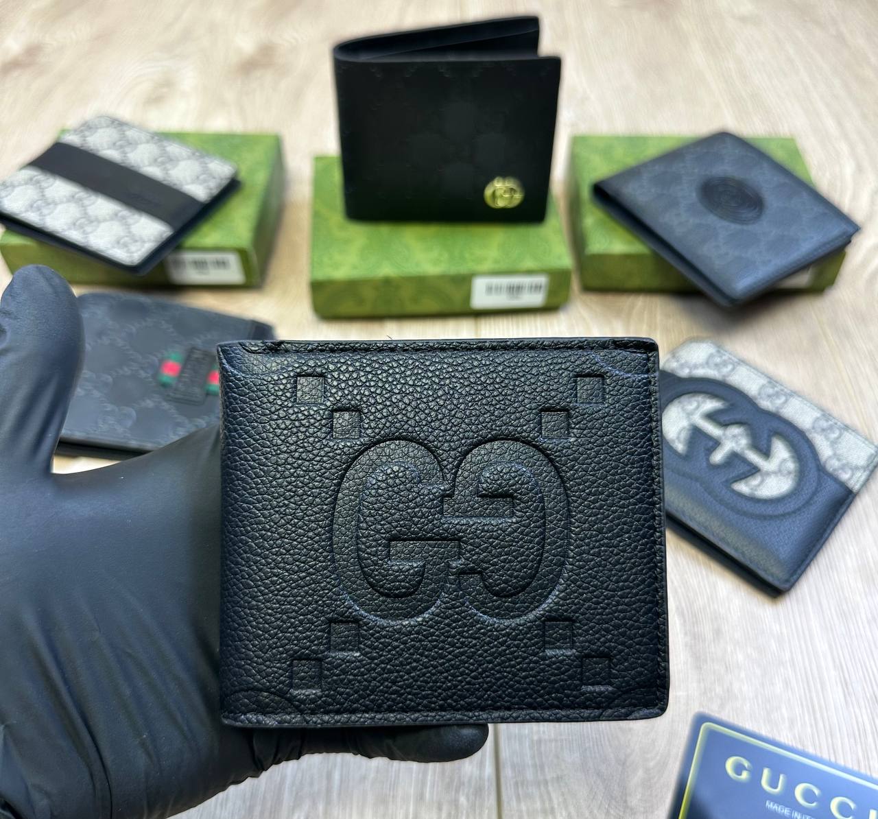 Gucci men’s Wallet Comes with boxes to0408