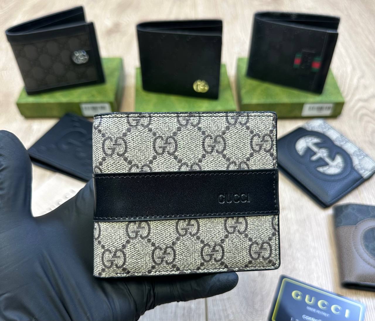 Gucci men’s Wallet Comes with boxes to0408