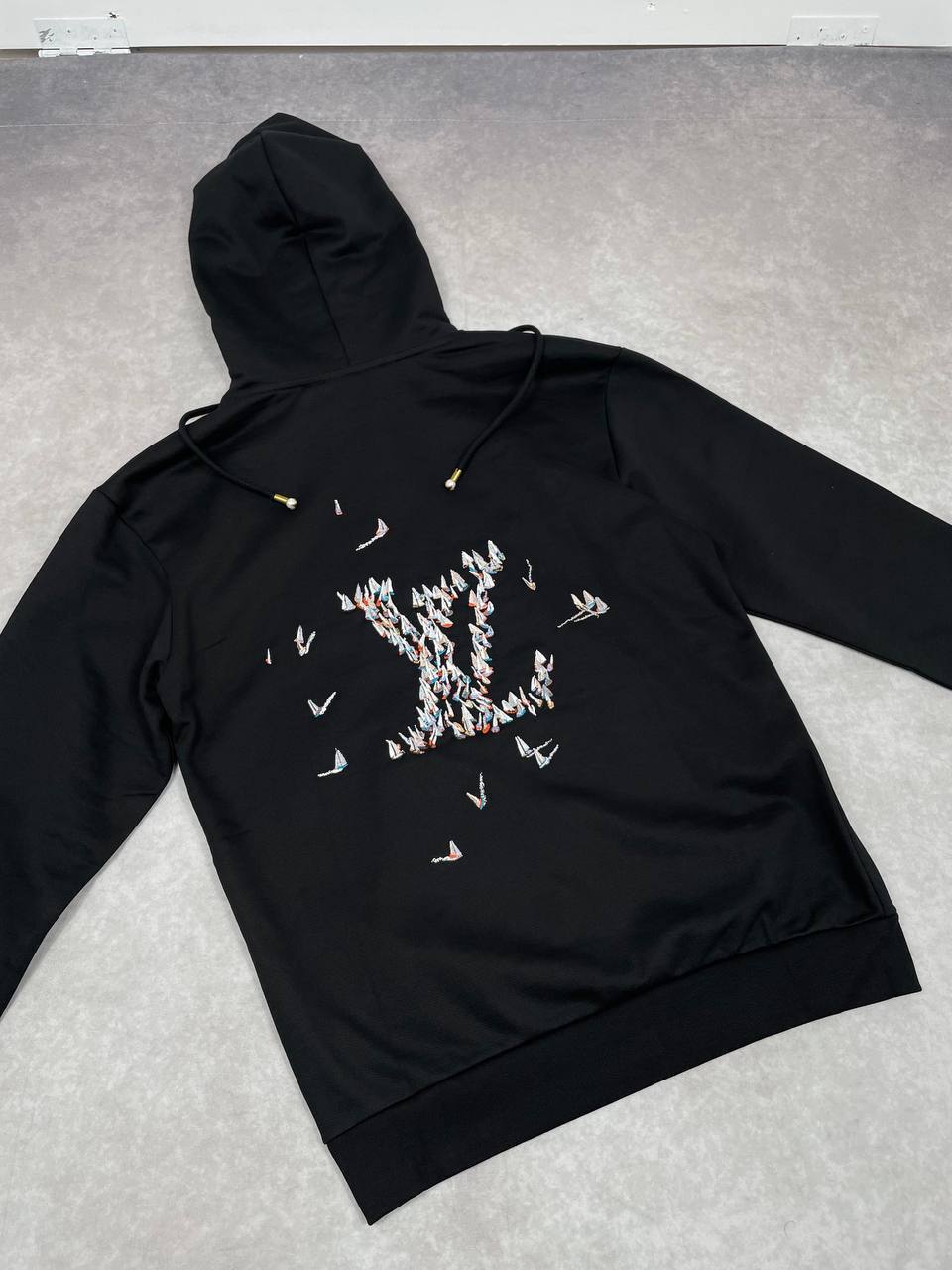 SUPER CLON HEAVY FABRIC  LV EMBROIDERY HOODIES to0408
