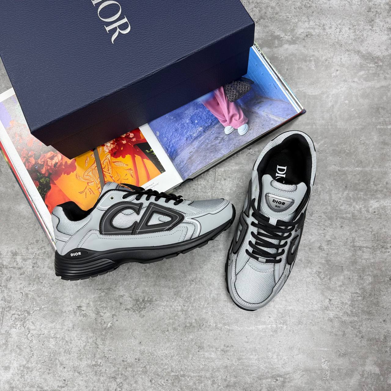 HIGH END  DIO B30 WITH EXTRA LACES AND FULL PACKAGING ETC jay0208