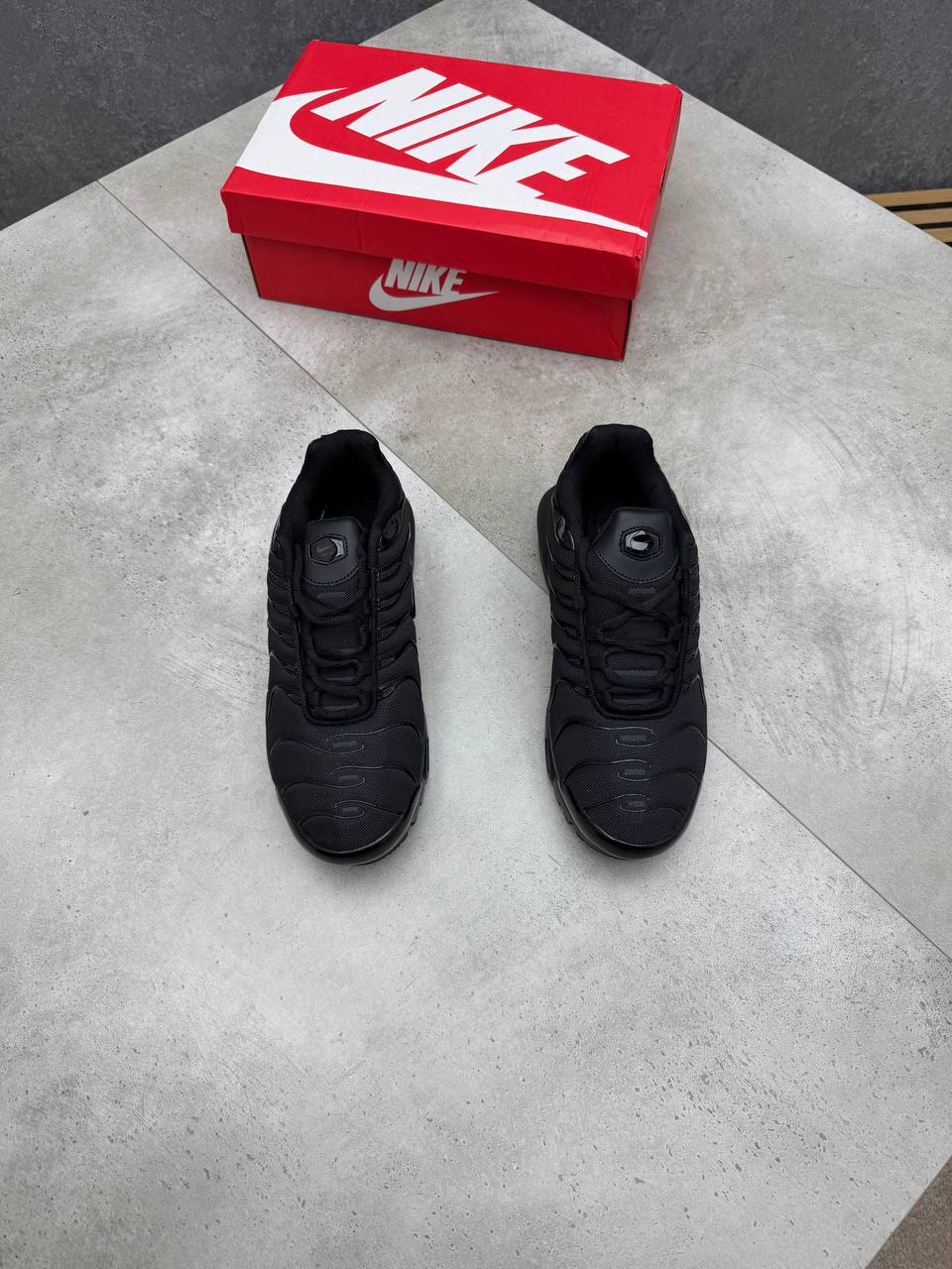 MENS NIK AIR MAX TN COME WITH BOX ETC am0708