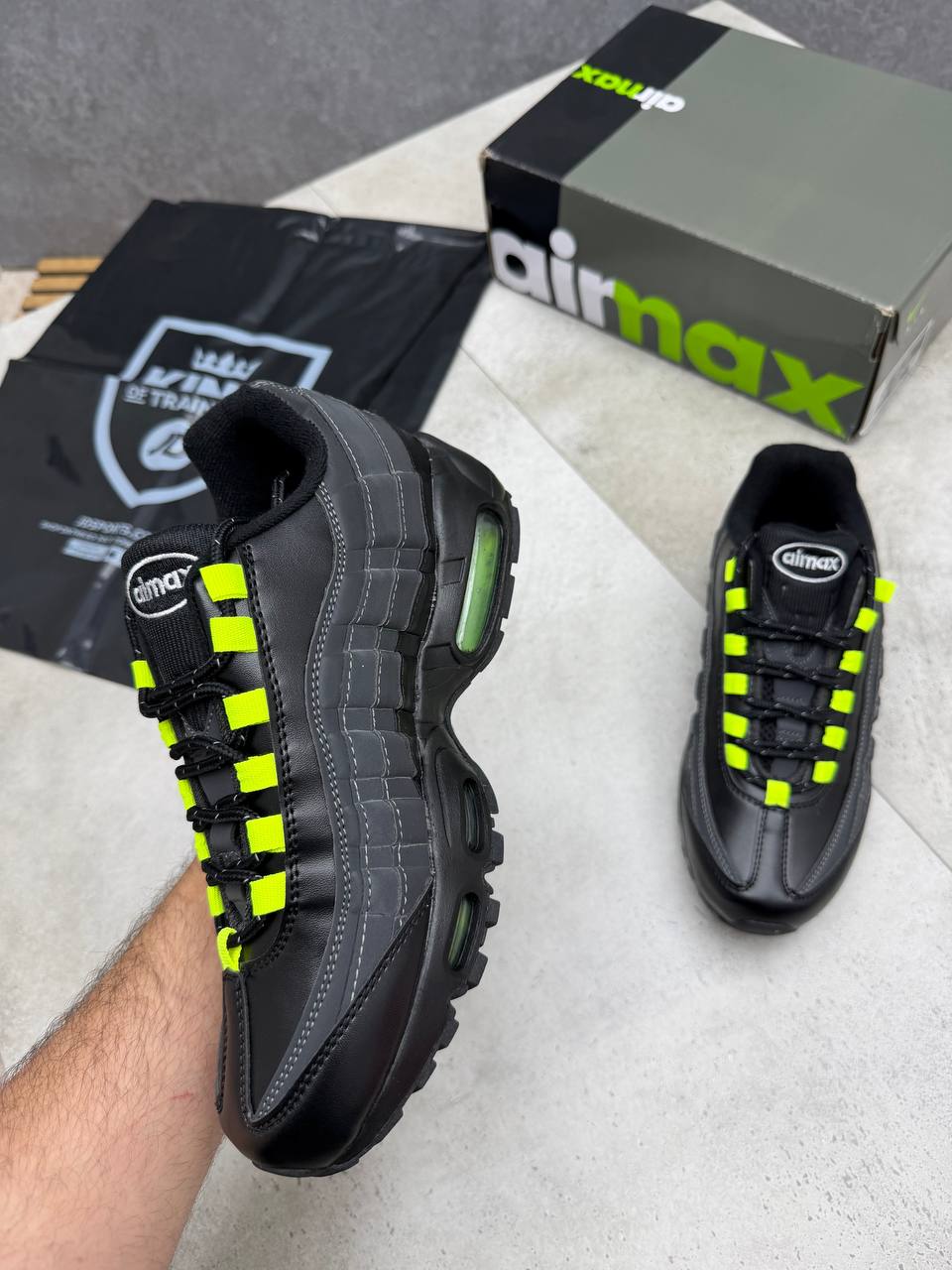 MENS NIKE AIR MAX 95 COME WITH BOX ETC am0708