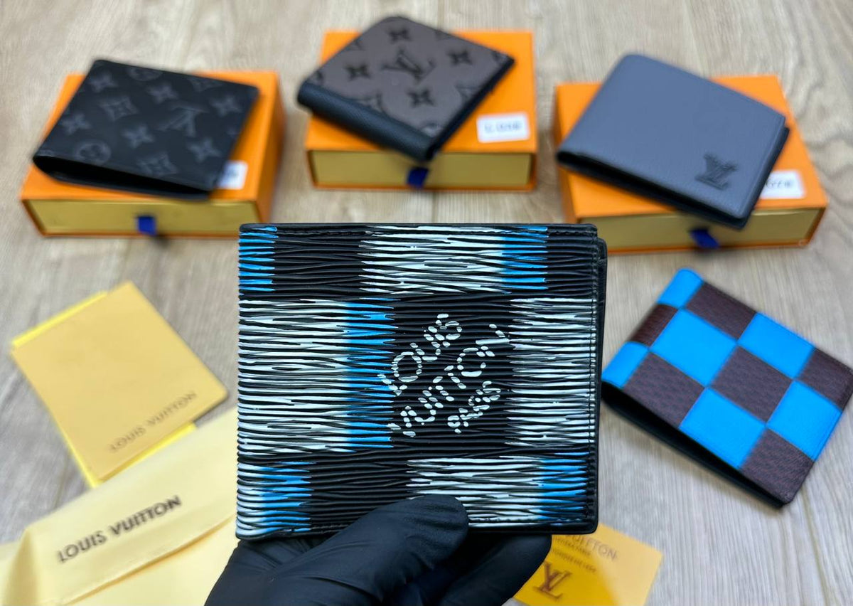 LV men’s Wallet Comes with boxes to1208