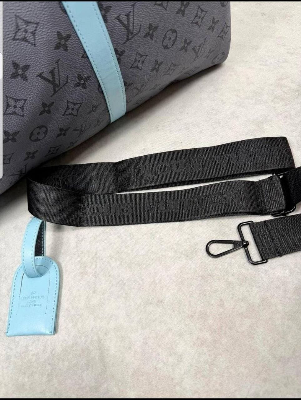 QUALITY LOUI VUITTO DUFFLE BAG ak1508